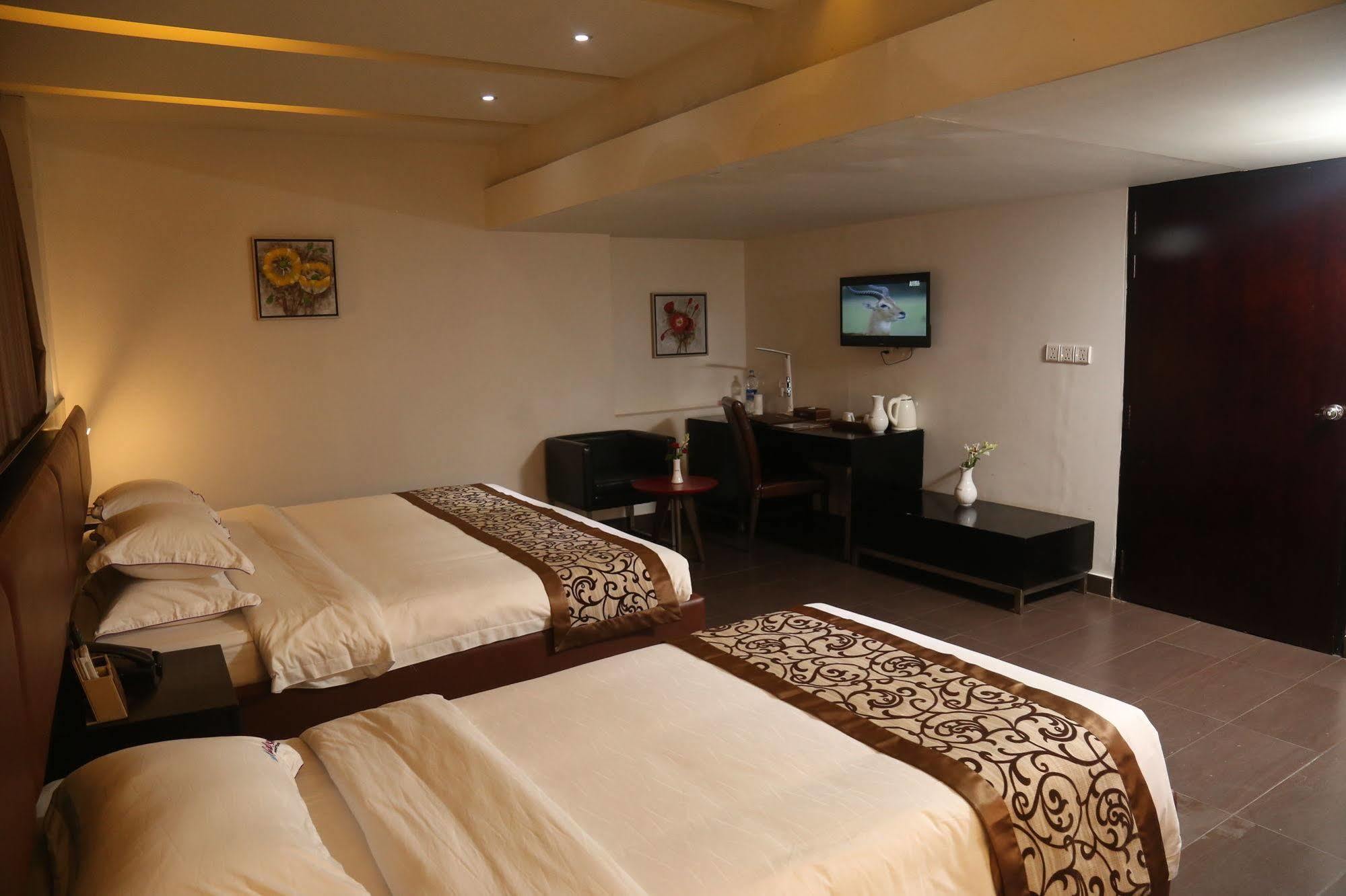 Galesia Hotel & Resort - Dhaka Exterior photo